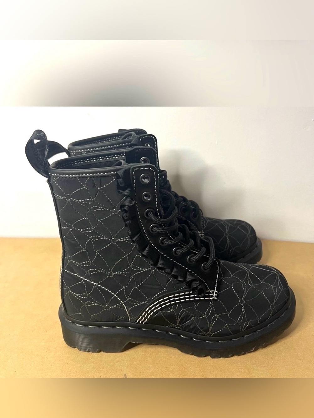 New Dr. Martens 1460 Frill Black Boots Women's Size 6